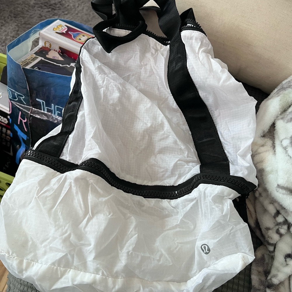 Lululemon packable bag